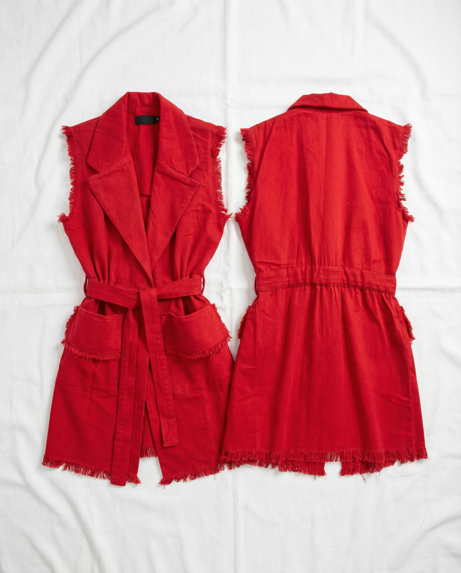 Vest with drawstring